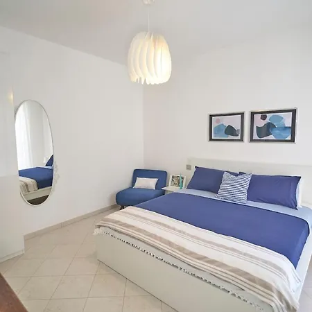 Casa Ledrugge 100m From The Sea Darsena Apartament *