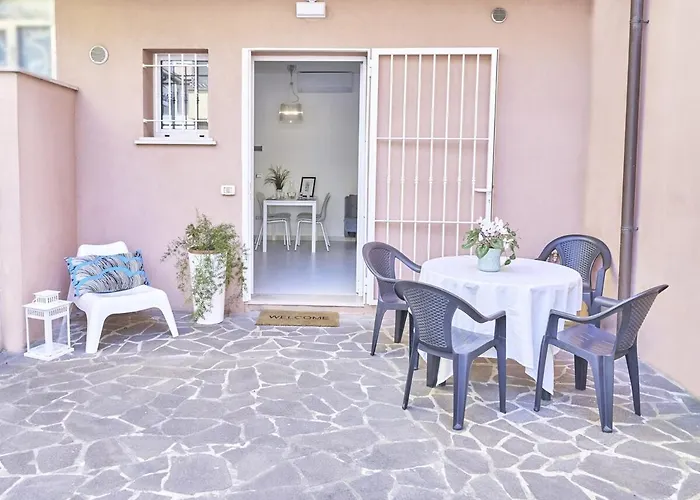 Διαμέρισμα Casa Ledrugge 100m From The Sea Darsena *